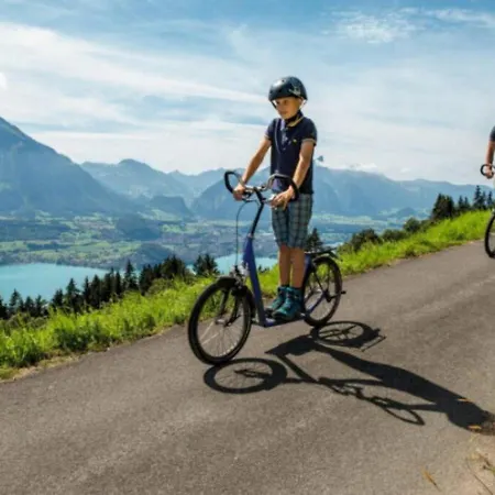 Concierge, Scenic Views, Long By Swisshut Sigriswil