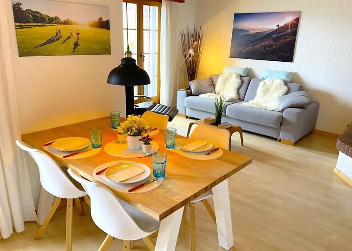 Concierge With Scenic Views And Long By Swisshut *