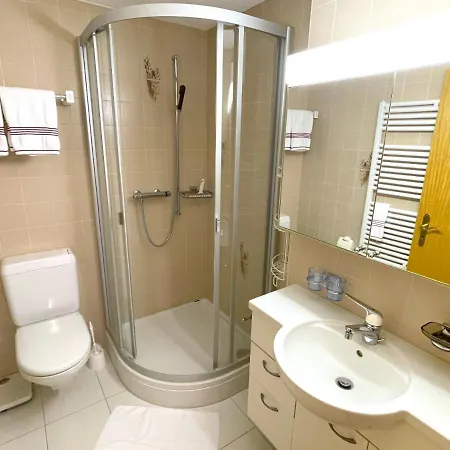 Concierge With Scenic Views And Long By Swisshut